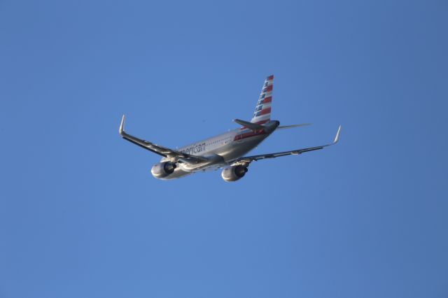 Airbus A319 (N8027D)