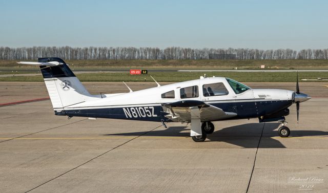 Piper Turbo Arrow 4 (N8105Z) - (C) Richard Poeser