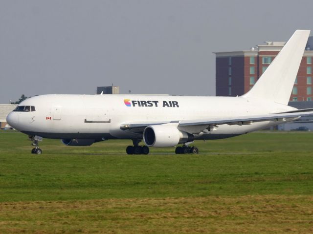 Piper Saratoga/Lance (C-GKLY)