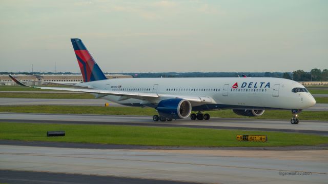 Boeing 787-8 (N572DZ) - Evening departure of Airbus A350.  