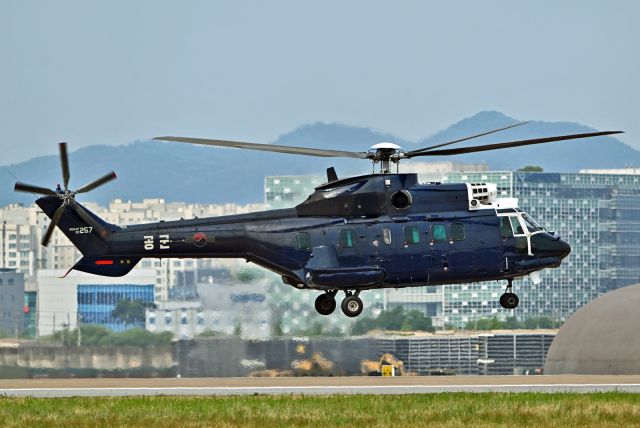 TUSAS Cougar (02257)