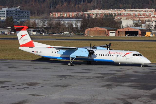 de Havilland Dash 8-400 (OE-LGB)