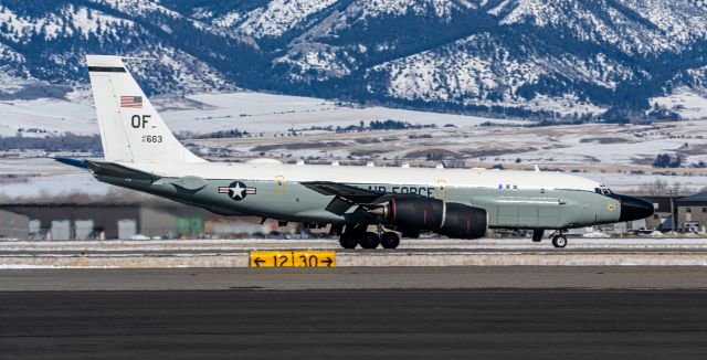 Boeing RC-135 (61-2663) - COBRA63 doing touch and goes at KBZN