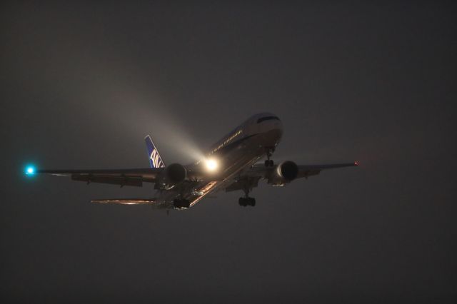 BOEING 767-300 (JA607A) - May 2nd 2018:HND-HKD.