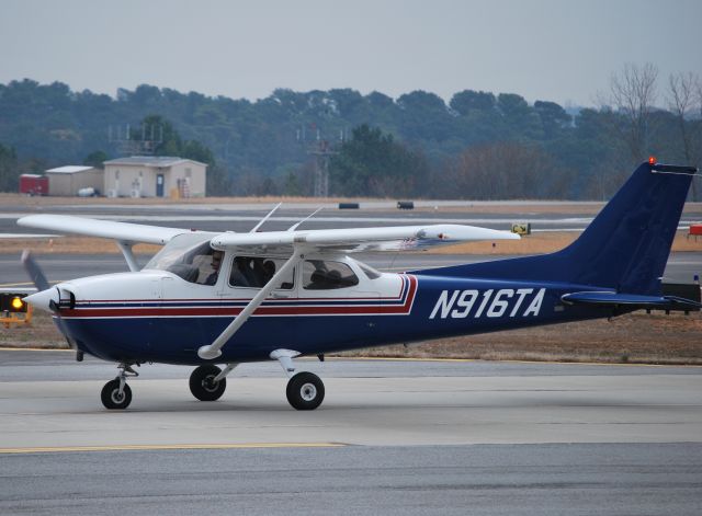 Cessna Skyhawk (N916TA) - ATP AIRCRAFT 4 LLC - 2/24/11