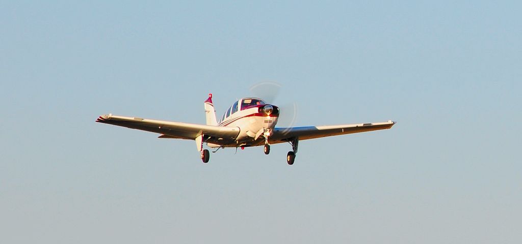 Beechcraft 35 Bonanza (N456DY)