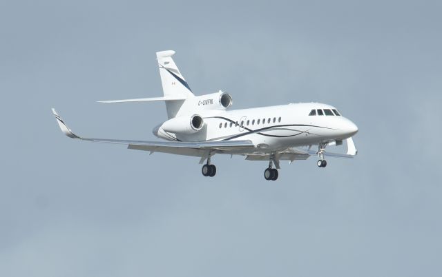 Dassault Falcon 900 (C-GWFM)
