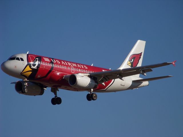 Airbus A320 (N837AW)