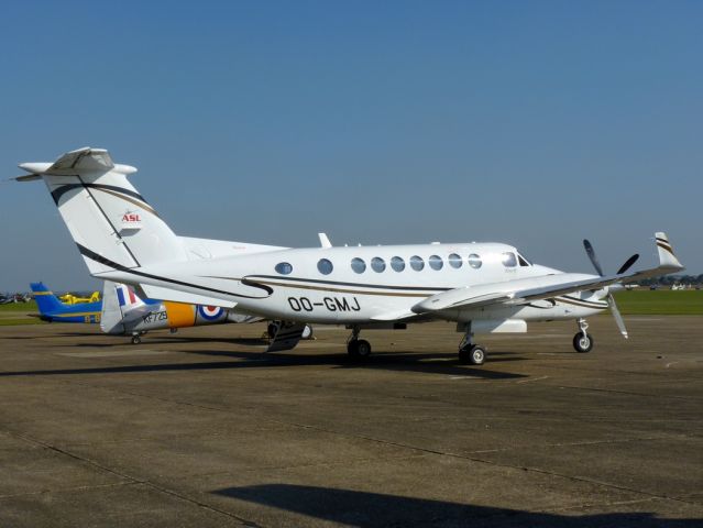 OO-GMJ — - King Air 350 of Air Service Liege just before departure. She visited Duxford during the bi-annual Helitech event.