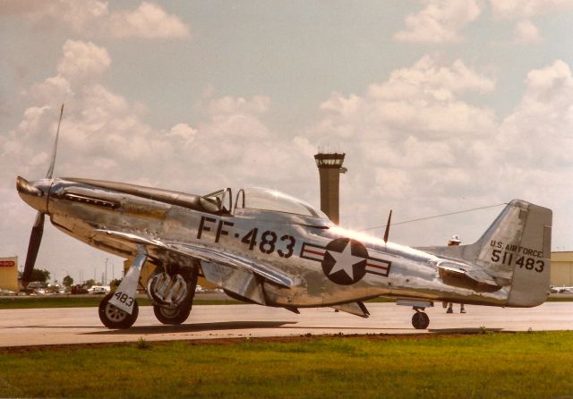 North American P-51 Mustang —