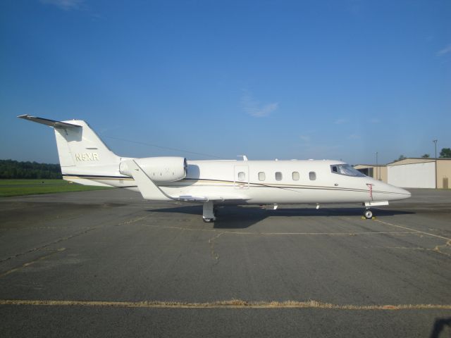 Learjet 55 (N5XR)