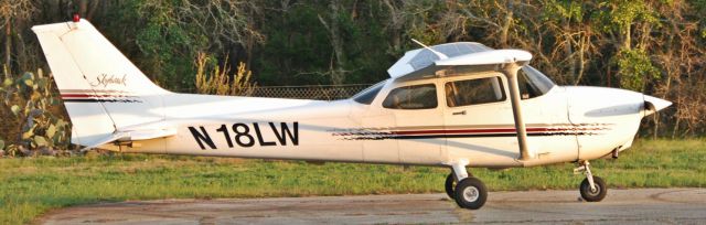 Cessna Cutlass RG (N18LW)