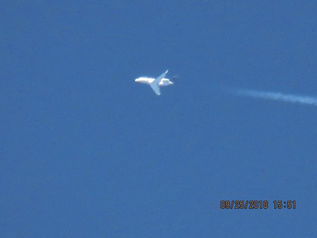 Bombardier Challenger 300 (N116HF)