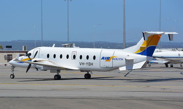 Beechcraft 1900 (VH-YBH)