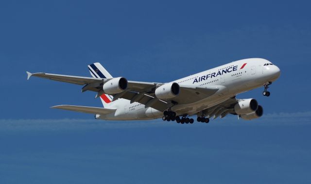 Airbus A380-800 (F-HPJH)