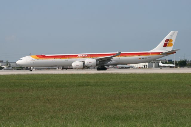 Airbus A340-500 (EC-IZX)