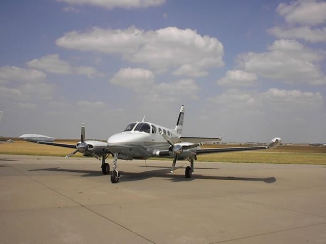 Cessna 340 (N500CT)