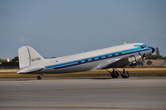 Douglas DC-3 (N271SE) - DC3 built in 1945 getting ready for takeoff at Opa Locka Fla.