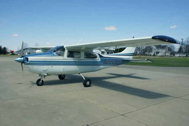 Cessna Centurion (N2228S)
