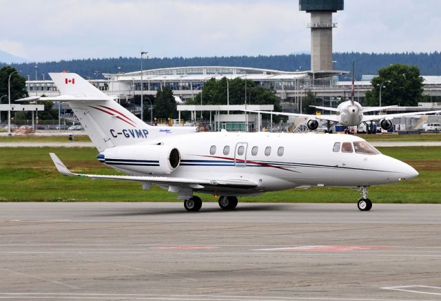 Hawker 800 (C-GVMP)