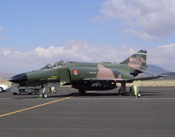 McDonnell Douglas F-4 Phantom 2 — - CLASSIC