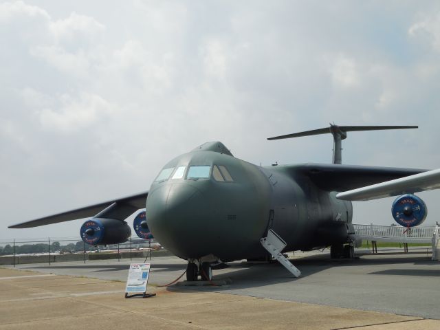 Lockheed C-141 Starlifter (64-0626) - 305th Air Mobility Wing