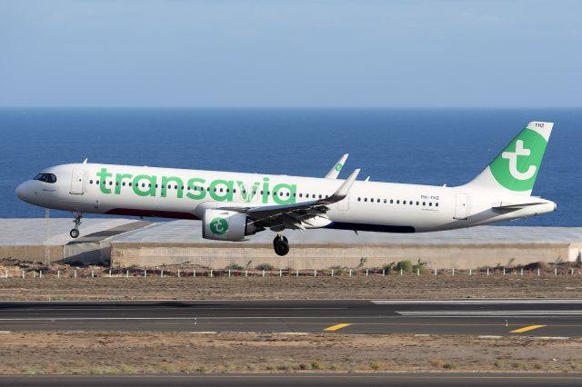 Airbus A321neo (PH-YHZ)