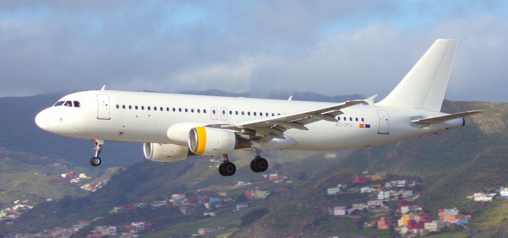 Airbus A320 (EC-OFU) - N629VA 23/02/2007 Virgin Americabr /PR-MHL 29/05/2007 TAM Stored 10/2008 br /N629VA 09/12/2008 Virgin America Named midnight ridebr /N629VA 11/01/2018 Alaska Airlines Stored 01/2023br /lsd from Bbam  br /EC-OFU 12/06/2024 Vueling Airlines Stored 06/2024 to 12/2024br /lsd from Bbam  