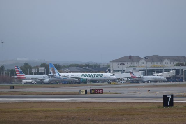 Airbus A321 (N705FR)