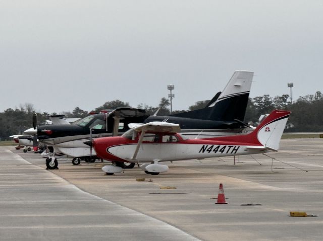 Cessna Skyhawk (N444TH) - On the St. Simons ramp.  February 18, 2024