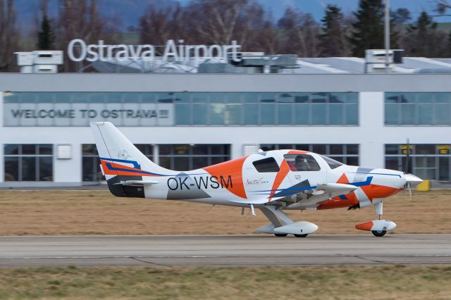 Cessna 350 (OK-WSM)