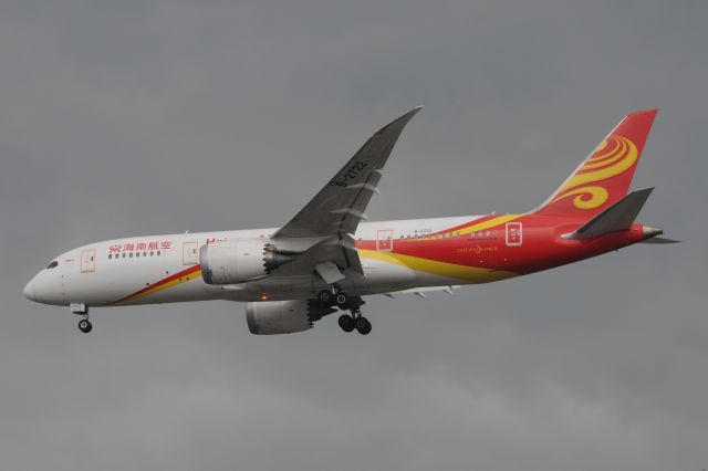 Boeing 787-8 (B-2722) - Landing 10-C at KORD 04-29-14 after passing thunderstorm.