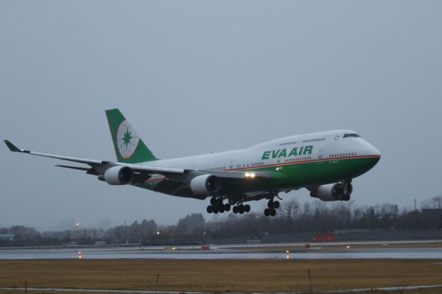 Boeing 747-400 (B-16411) - 22 December 2016:TPE-CTS: Diverted to HKD.