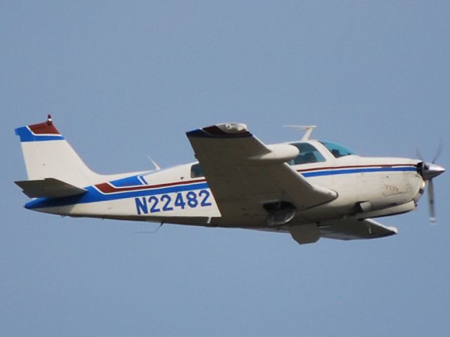 Beechcraft Bonanza (33) (N22482) - Departing runway 20 KJQF - 9/17/09