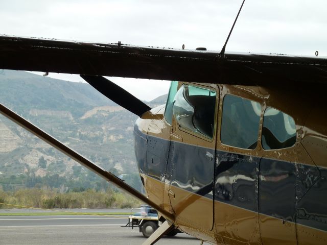 Cessna Skywagon (N619VM)