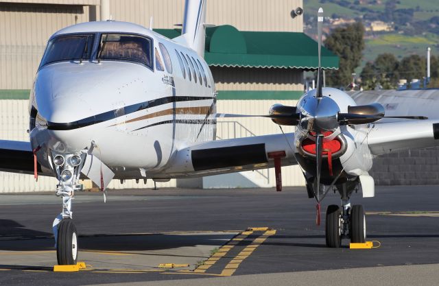 Beechcraft Super King Air 200 (N109MD)