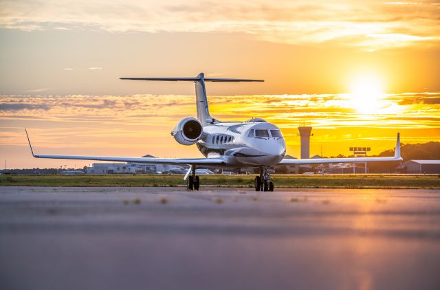 Gulfstream Aerospace Gulfstream IV (N403TB)