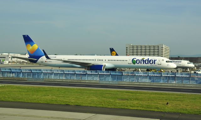 BOEING 757-300 (D-ABOC) - Condor Boeing 757-330 D-ABOC in Frankfurt