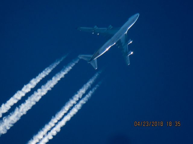Boeing 747-400 (9V-SFQ)