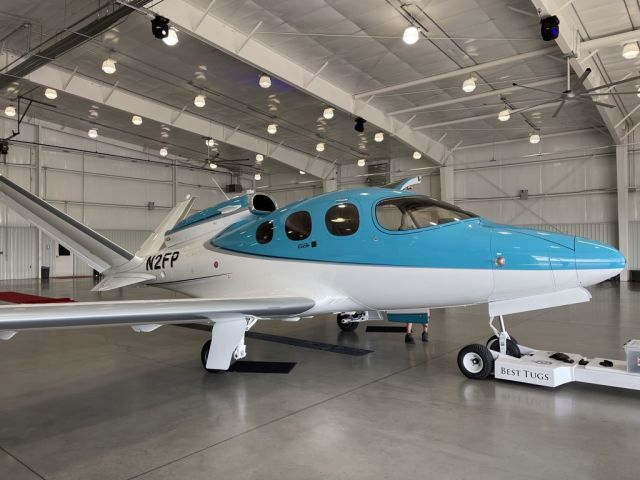 Cirrus Vision SF50 (N2FP)