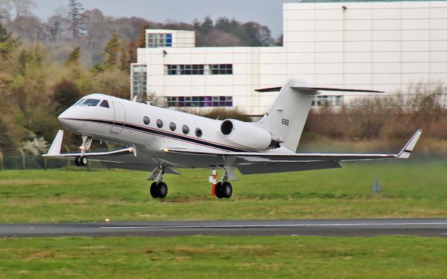 16-3692 — - us navy c-20d 163692 dep shannon 8/4/14.