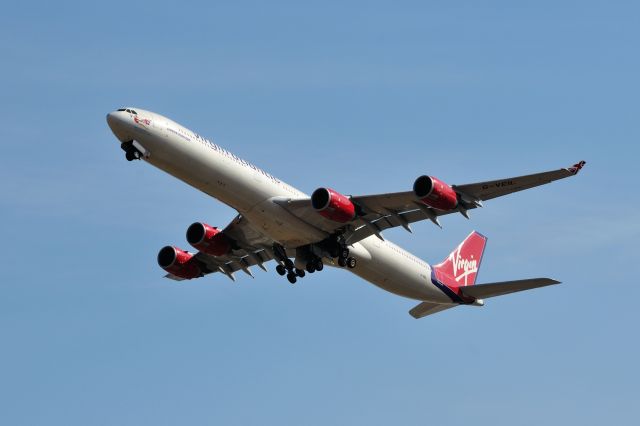 Airbus A340-600 (G-VEIL) - 2012/1/28