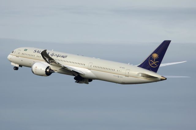 Boeing 787-9 Dreamliner (HZ-ARA)