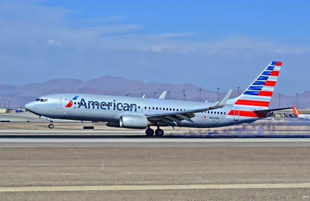 Boeing 737-800 (N816NN) - N816NN American Airlines 2009 Boeing 737-823(WL) - cn 31081 / ln 3102 - McCarran International Airport (KLAS)br /Las Vegas, Nevadabr /TDelCorobr /October 24, 2013