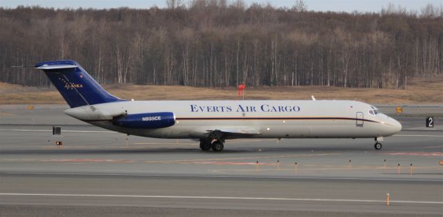 McDonnell Douglas DC-9-30 (N935CE)