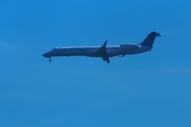 Embraer ERJ-145 (N12157)