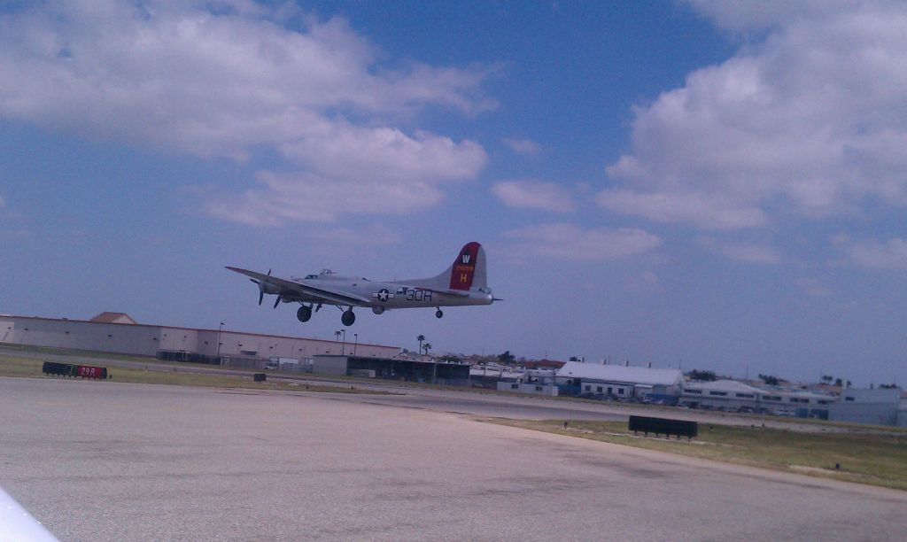 Boeing B-17 Flying Fortress —