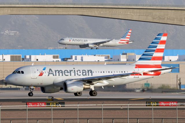 Airbus A319 (N760US)