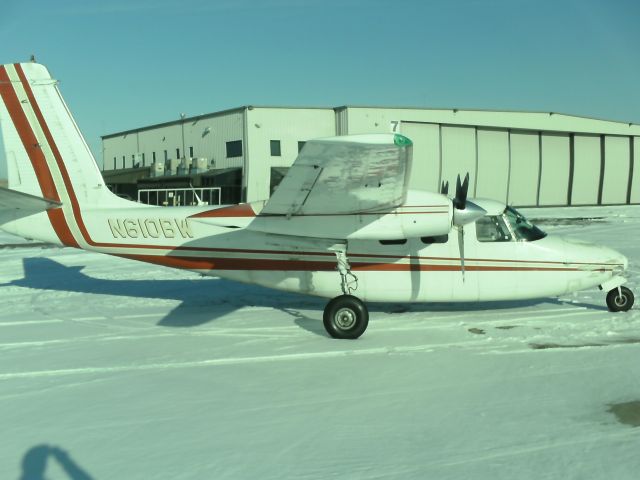 Aero Commander 500 (N610BW)