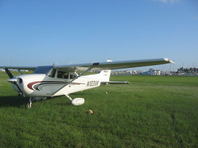 Cessna Skyhawk (N103VK) - N103VK parked on the ramp at Mustang Beach (KRAS).